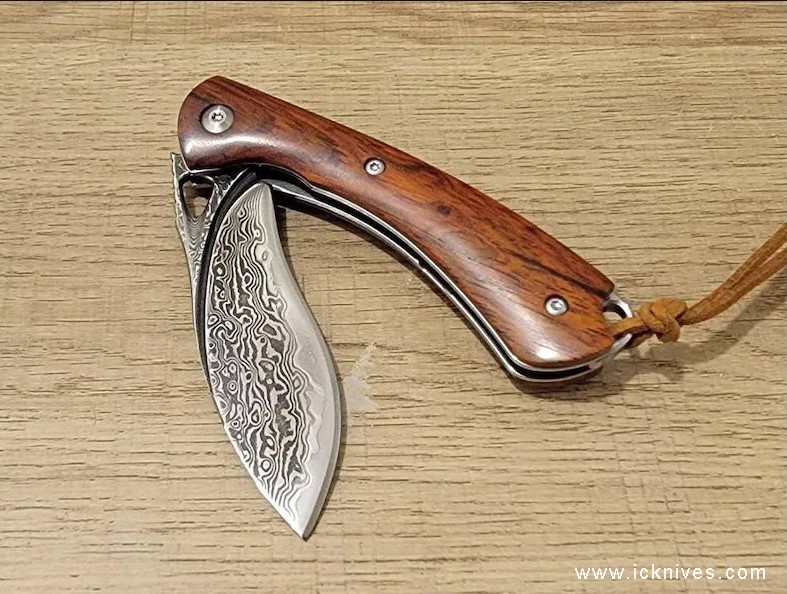 Damascus Core Blade Pocket Knife
