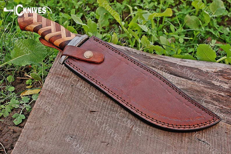 Damascus Steel Hunting Bowie Knives